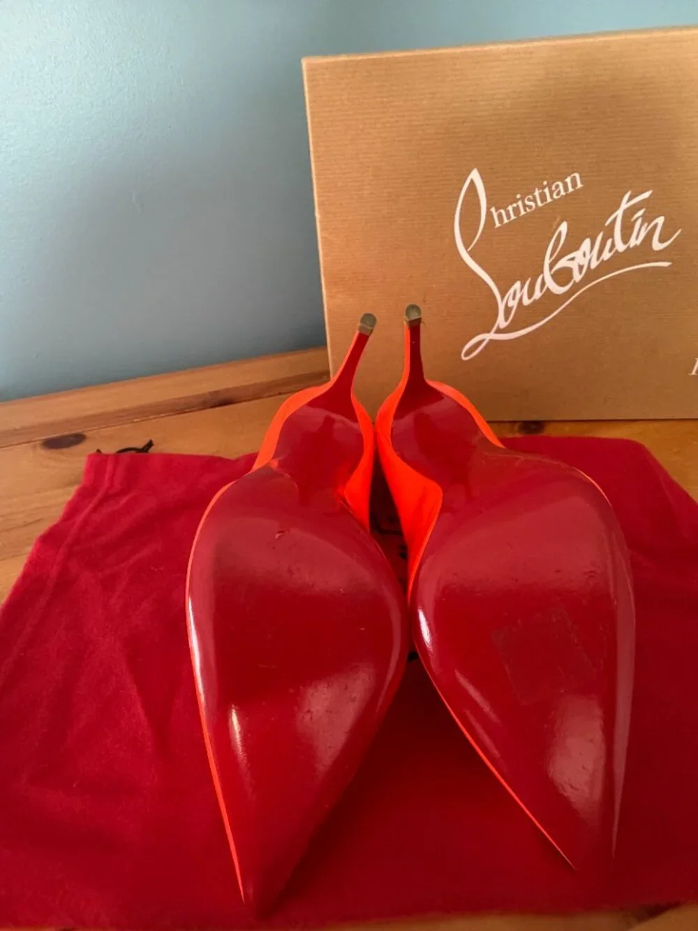 Christian Louboutin Hot Chick 100 Fluo Fizz Patent Pumps EU 36.5 US 6.5